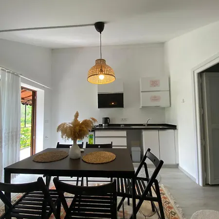فيلة Black Cat Villa's كمر