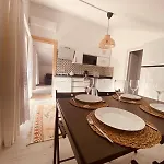 Black Cat Villa's קמר